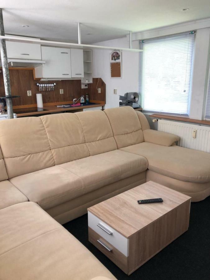 Bungalow Am Wald Бернау Экстерьер фото